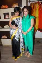 Mandira Bedi, Masaba at Atosa in Khar, Mumbai on 20th March 2012 (55).JPG